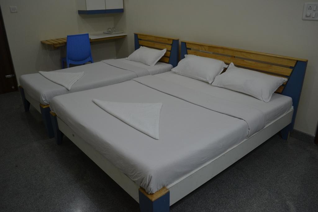 Metro Park Hotel Madras Kamer foto