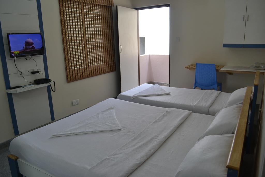 Metro Park Hotel Madras Kamer foto